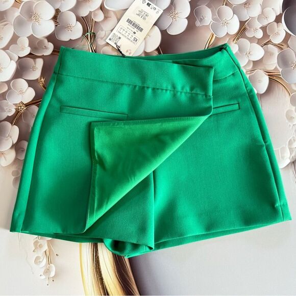 Zara Green Mini Skort - Picture 4 of 4